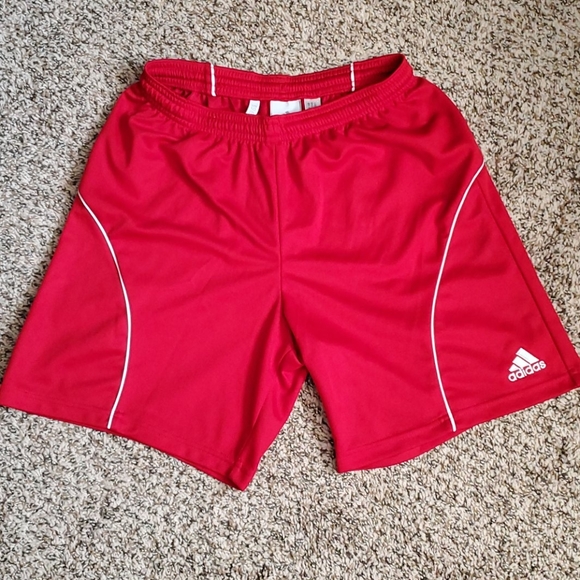 adidas shorts medium waist size